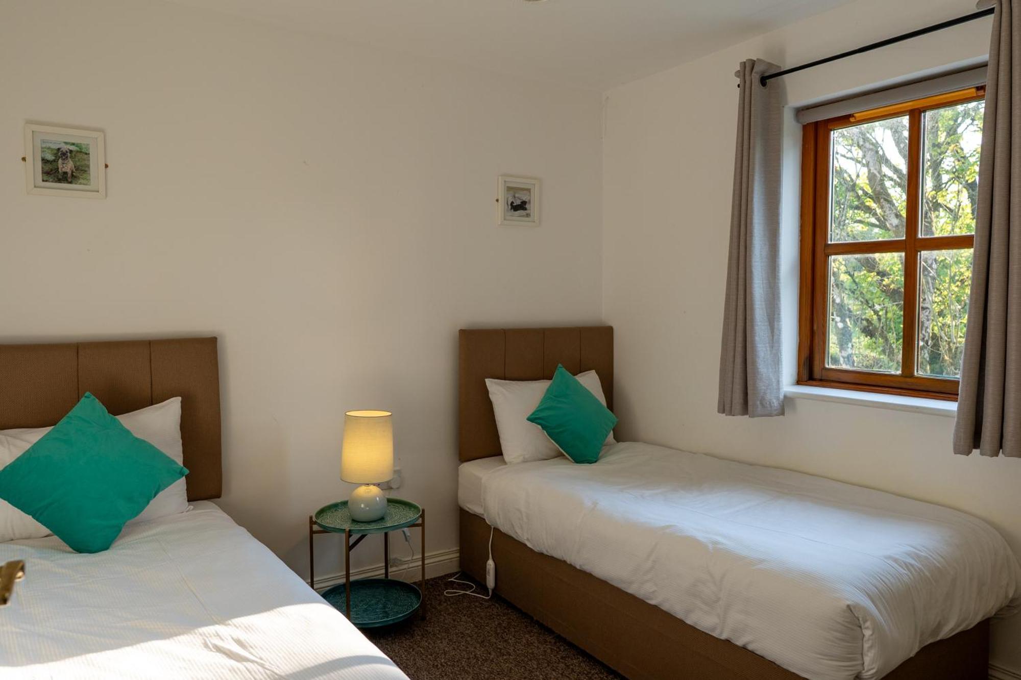 Burren Court Lodge Ballyvaughan Eksteriør billede