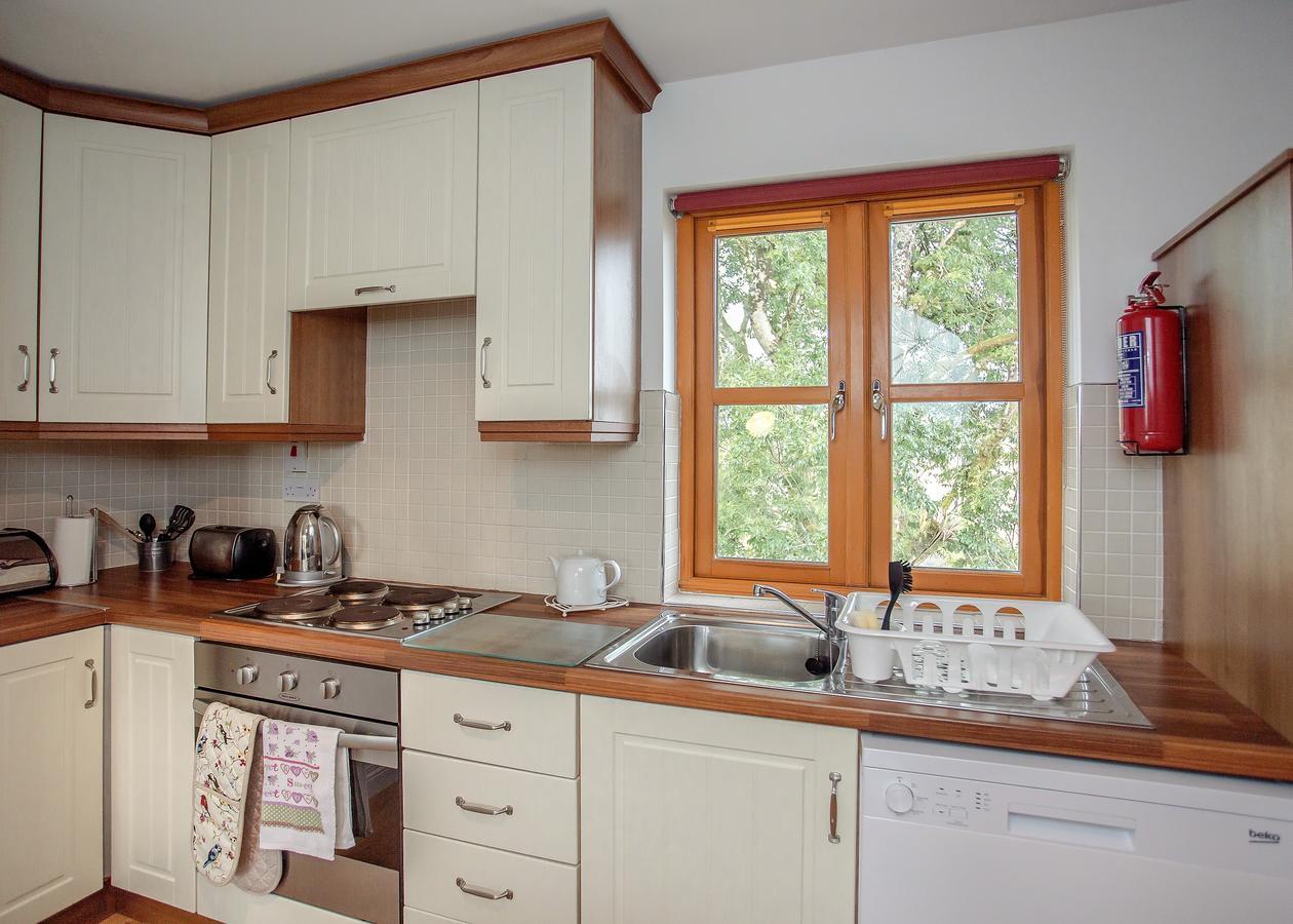 Burren Court Lodge Ballyvaughan Eksteriør billede