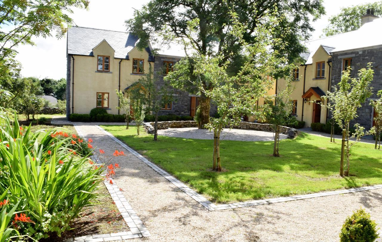 Burren Court Lodge Ballyvaughan Eksteriør billede