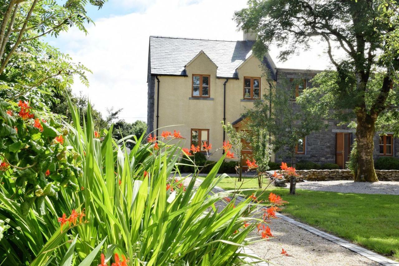 Burren Court Lodge Ballyvaughan Eksteriør billede