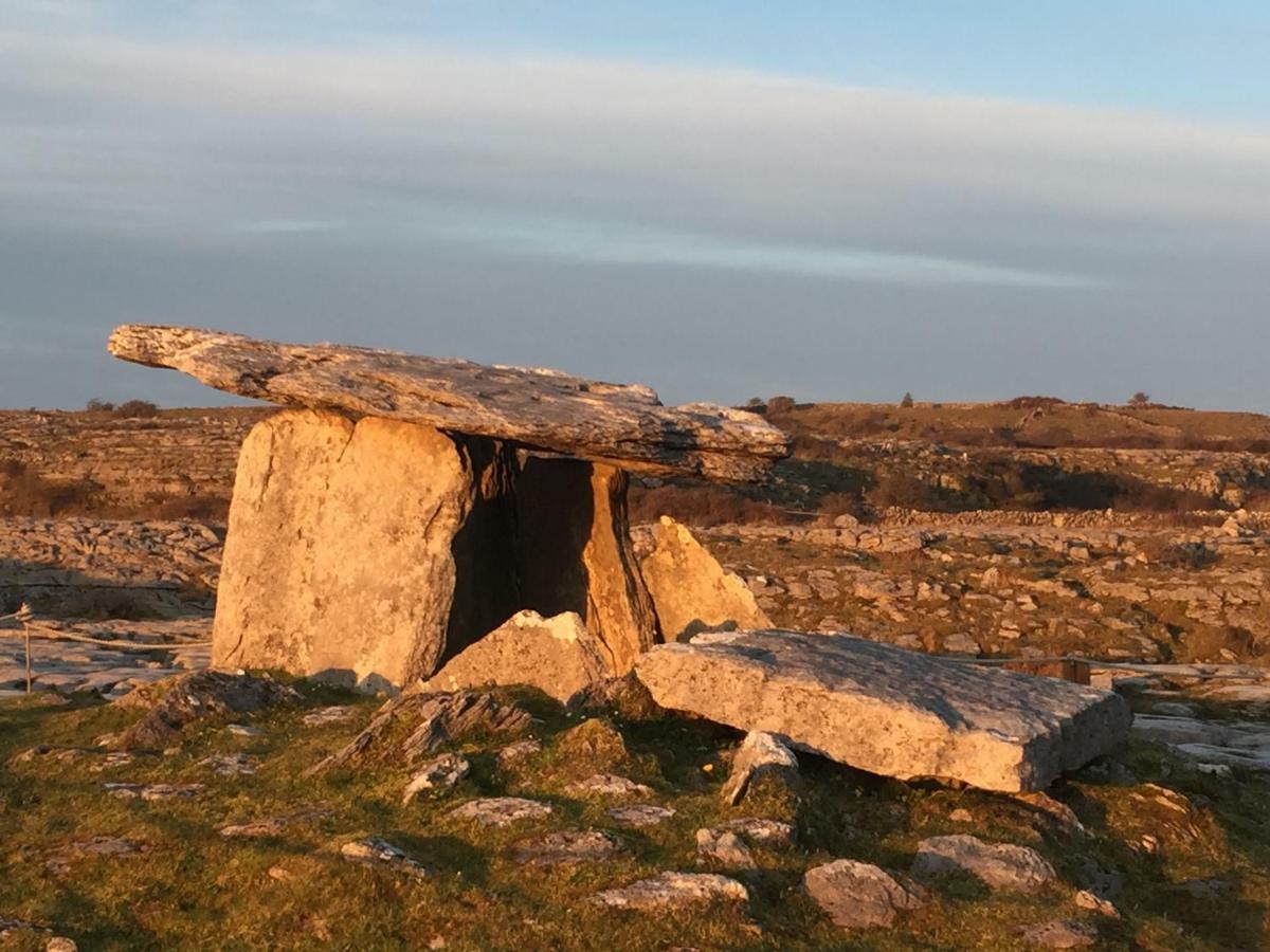 Burren Court Lodge Ballyvaughan Eksteriør billede