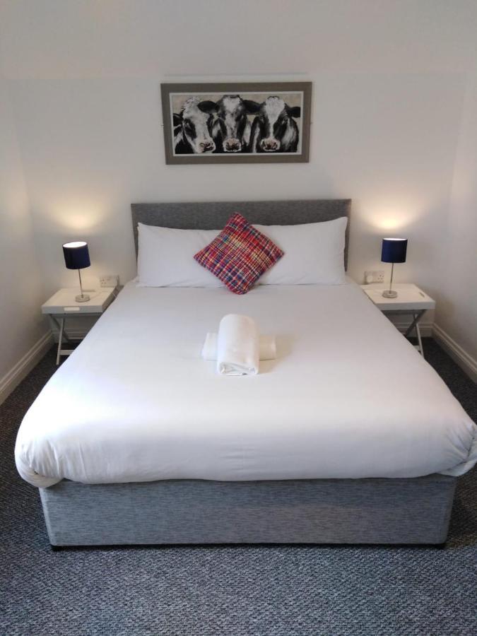 Burren Court Lodge Ballyvaughan Eksteriør billede